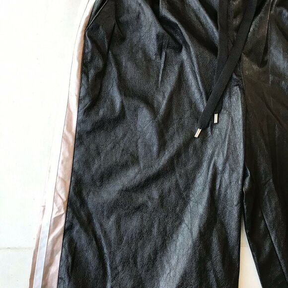 Bebe Vegan Leather High Waist Tuxedo Stripe Culottes Pants - Picture 6 of 12